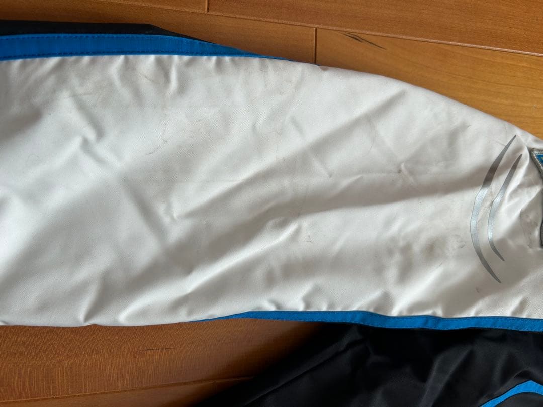 スウェーデン代表モデル★ GOLDWIN サイドフルオープン スキーウェア140