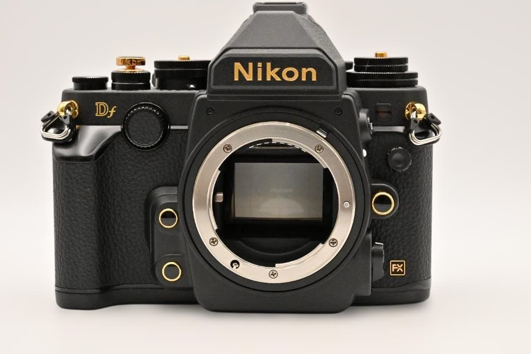 限定 Nikon Df Gold Edition 50mm f1.8レンズキット