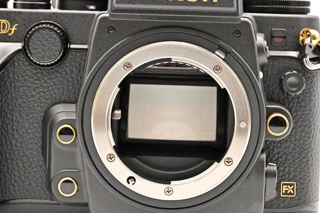 限定 Nikon Df Gold Edition 50mm f1.8レンズキット