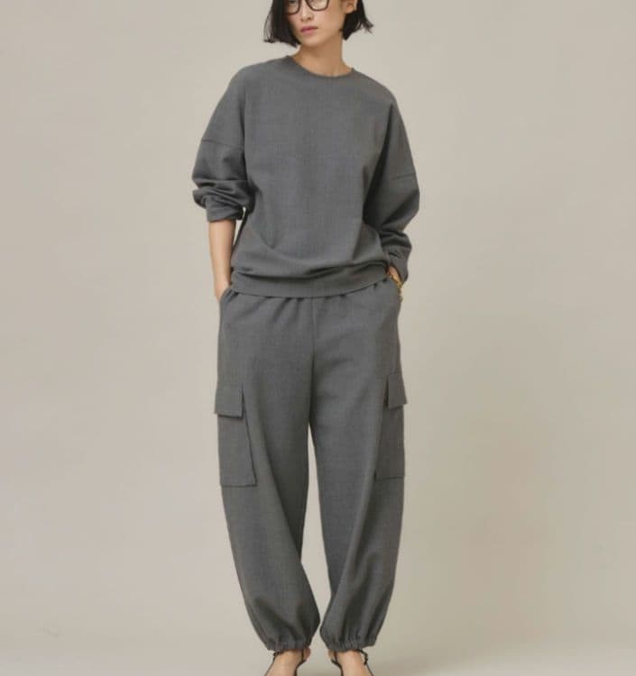 新品未使用タグ付き！Curensology /ストレッチカーゴパンツ