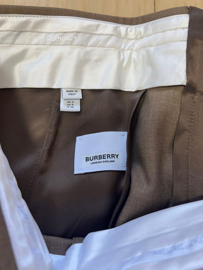 BURBERRY ブラウン ショートパンツ US 2