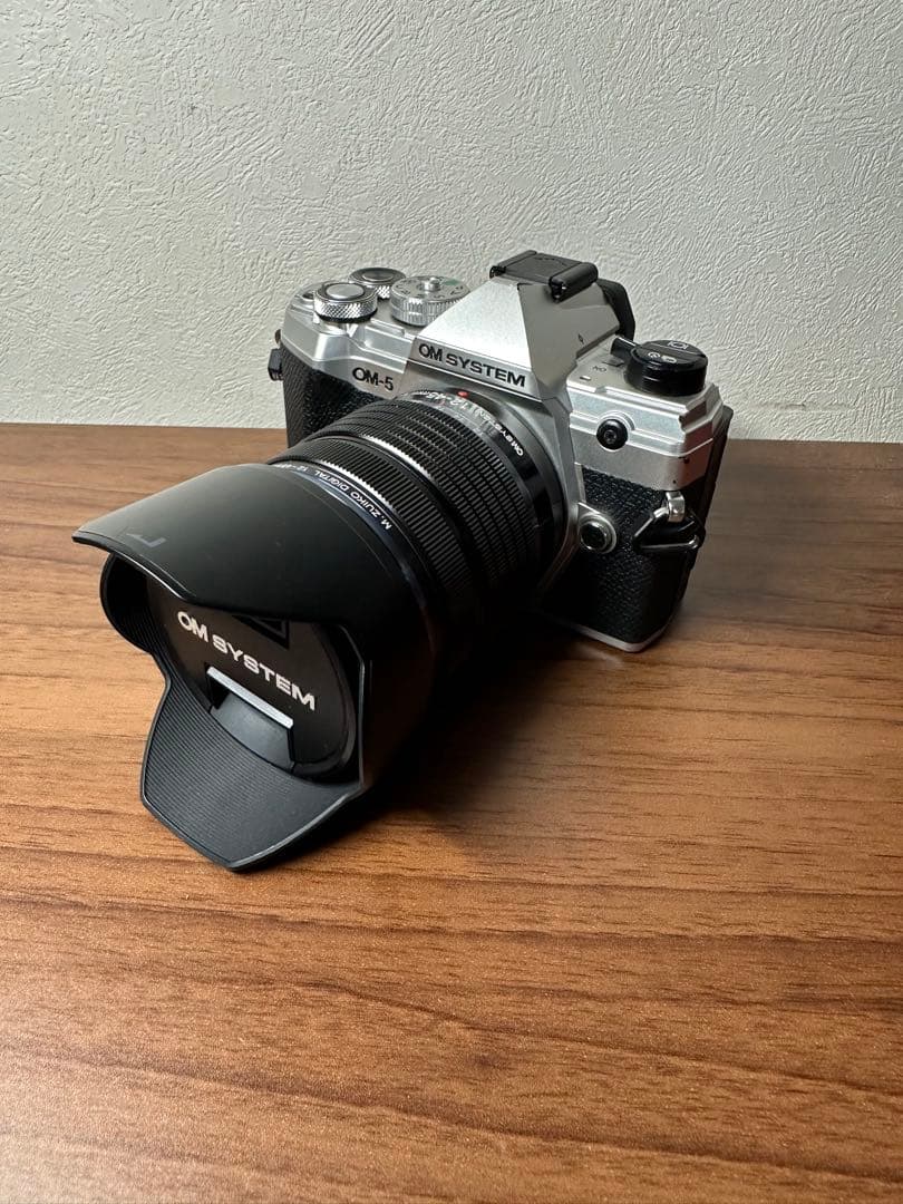 OM SYSTEM OM-5 12-45mm F4.0 PROレンズキット