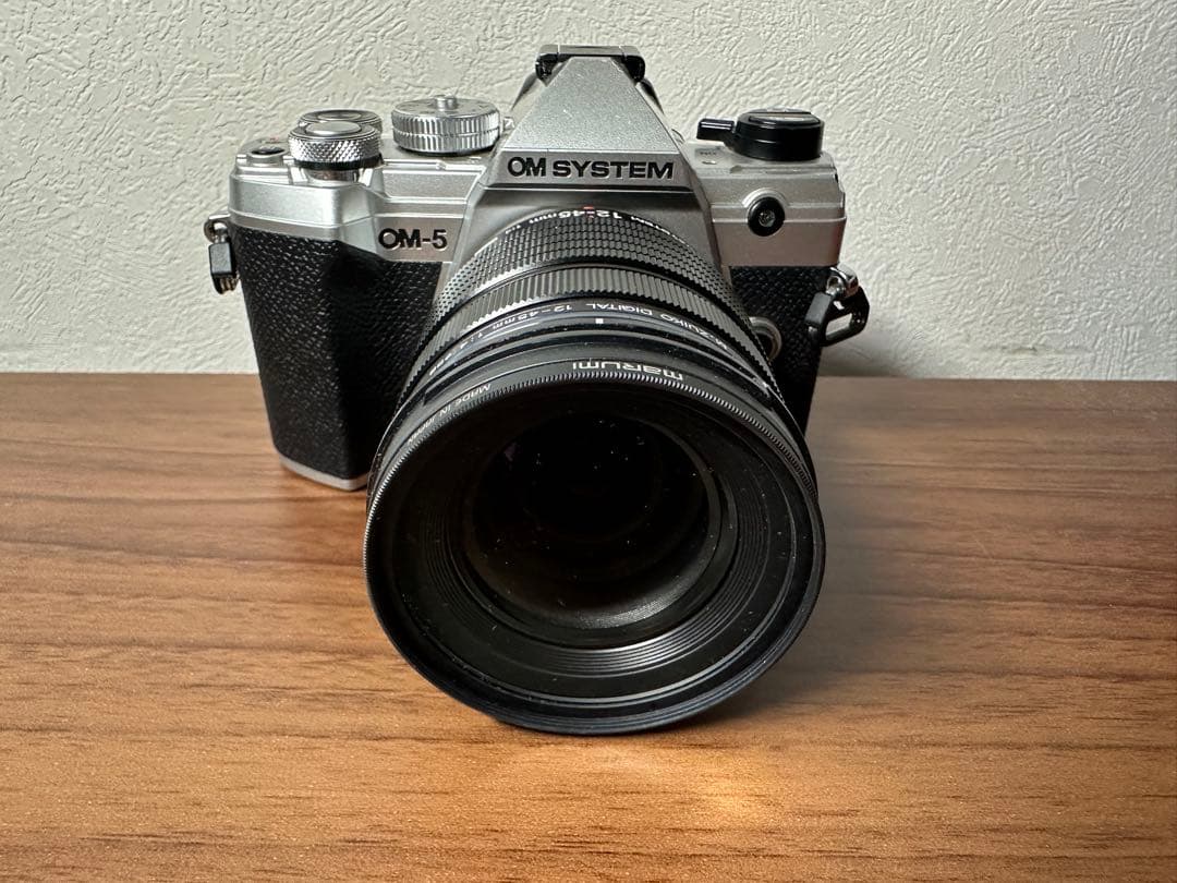 OM SYSTEM OM-5 12-45mm F4.0 PROレンズキット
