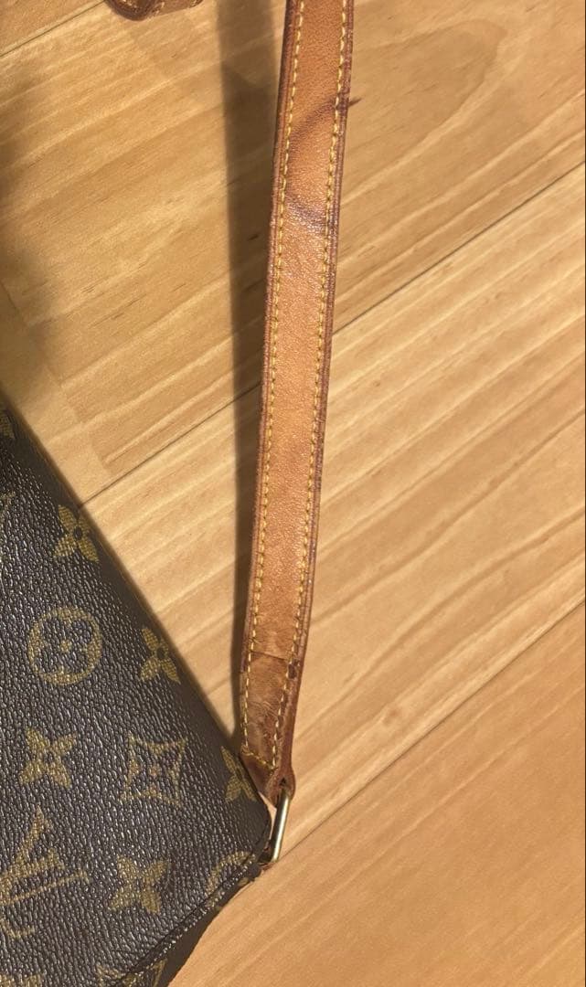 ルイヴィトン　ハンドバック