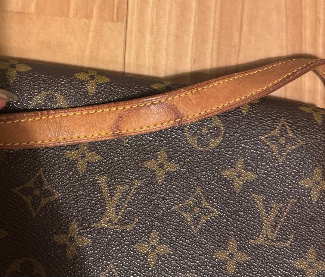 ルイヴィトン　ハンドバック