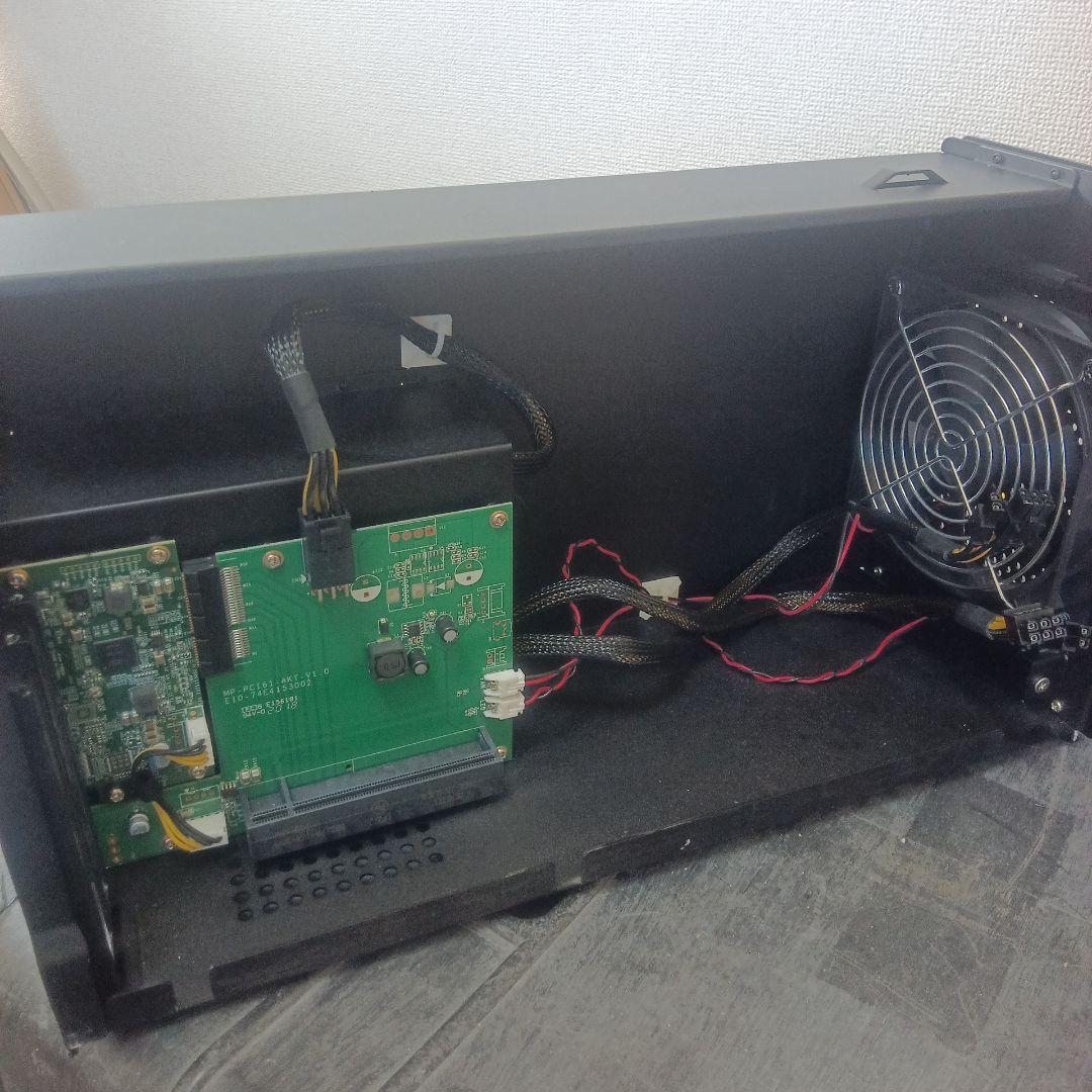 AKITIO NODE 外部GPU egpu Thunderbolt 3