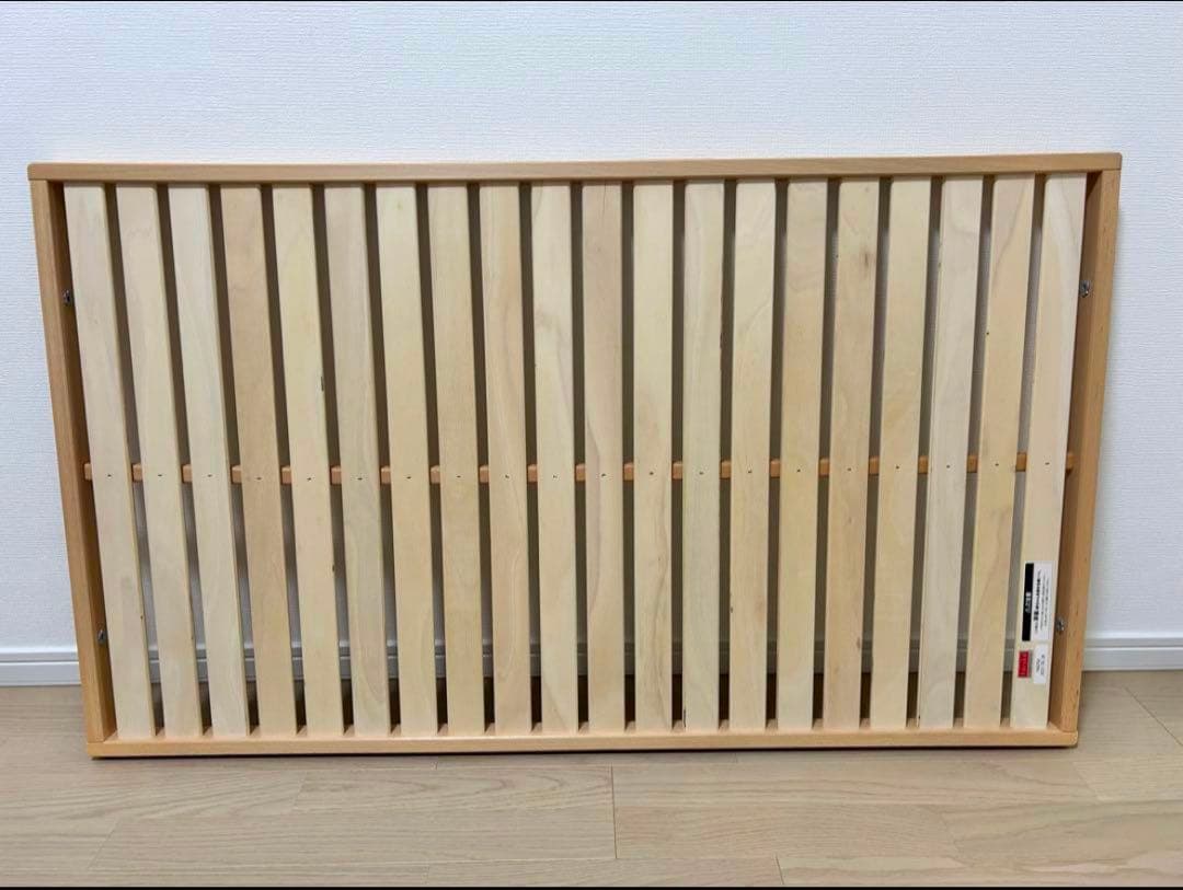 ファルスカ farska ベッドサイドベッド