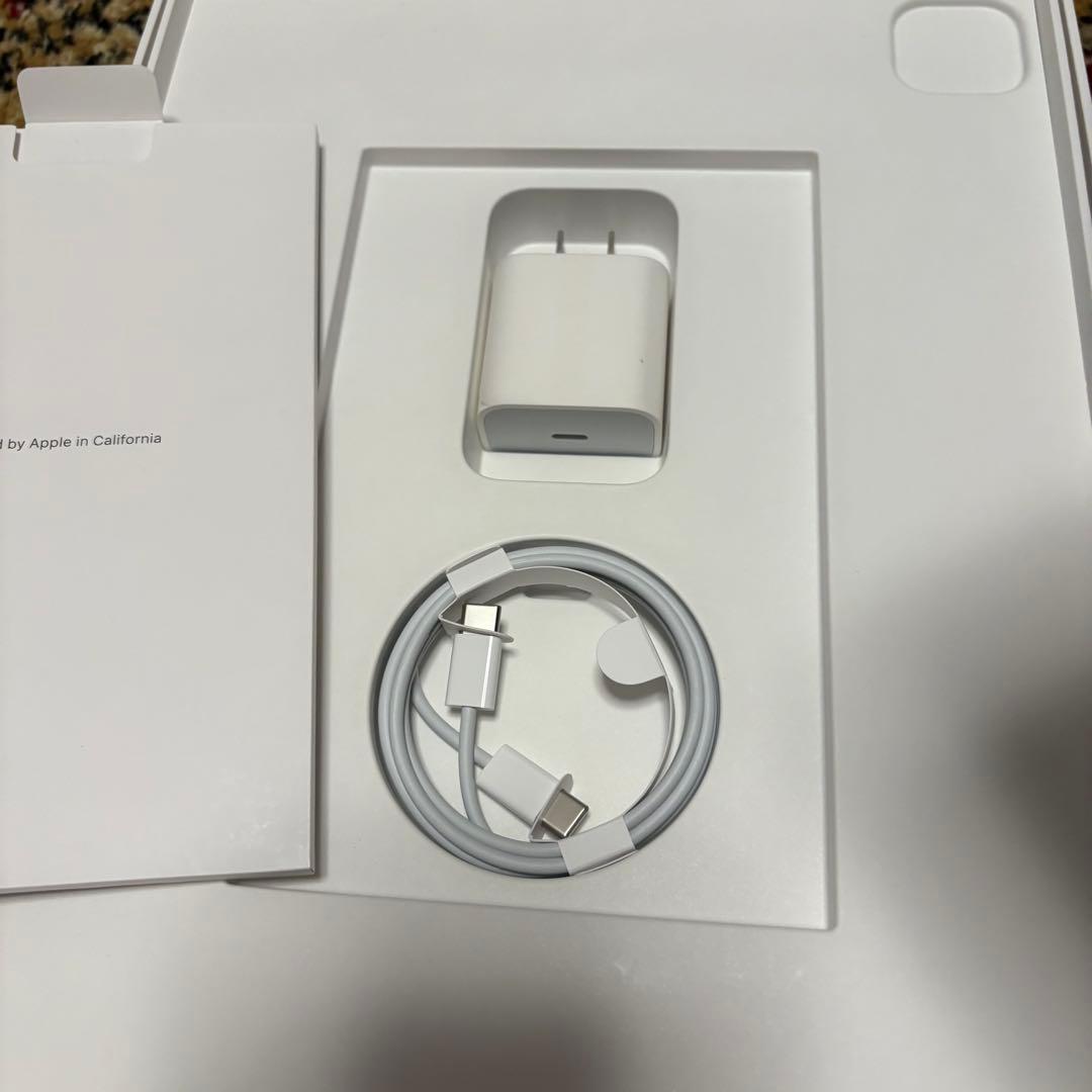 iPad Pro 12.9インチ 第5世代 128GB シルバー