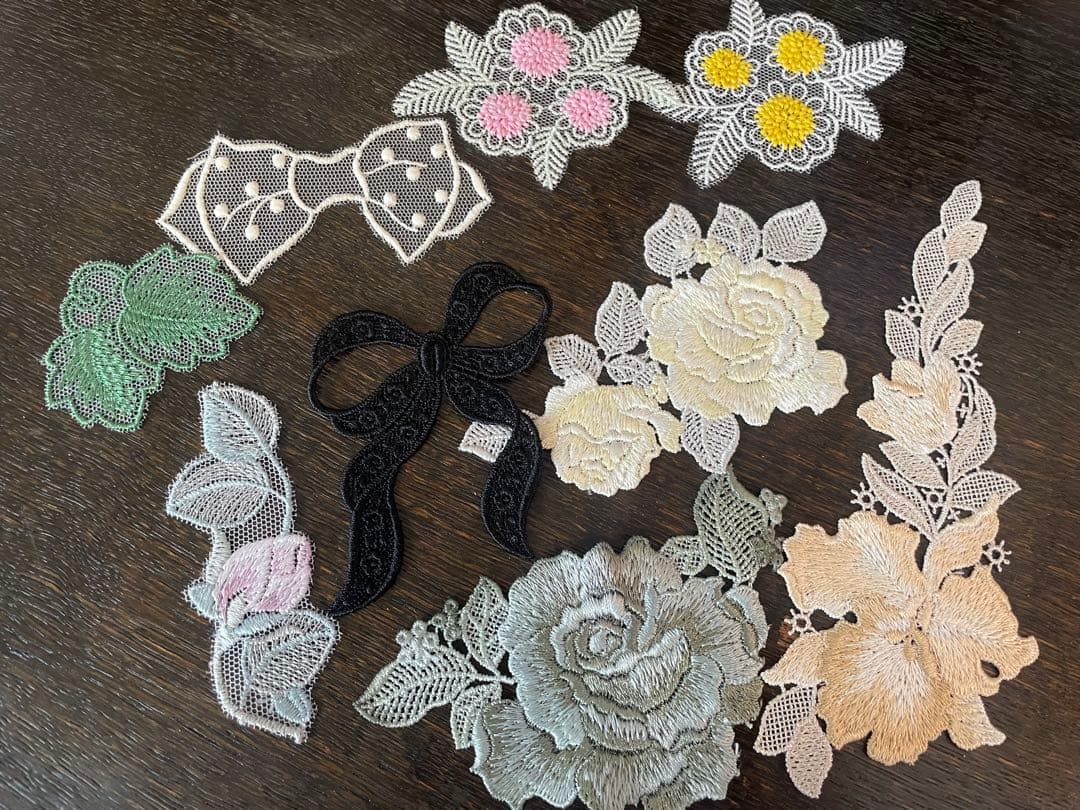 B)聖なるおすそ分けファイル　コラージュ素材　レース