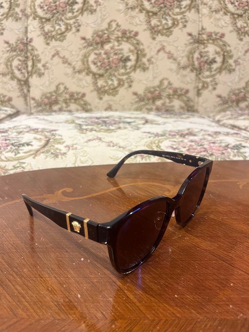 Versace サングラス ブラック