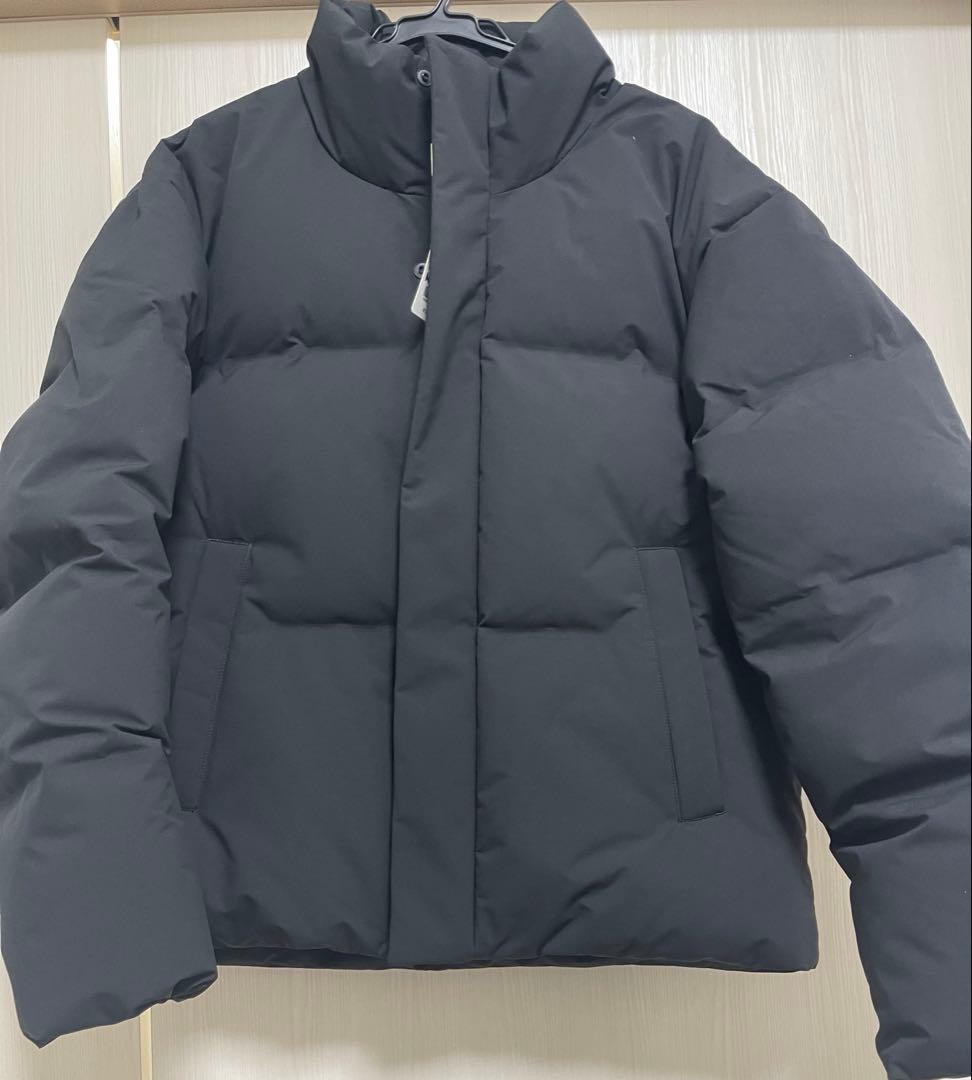 2025AWユニクロ　シームレスダウンジャケット　Mサイズ