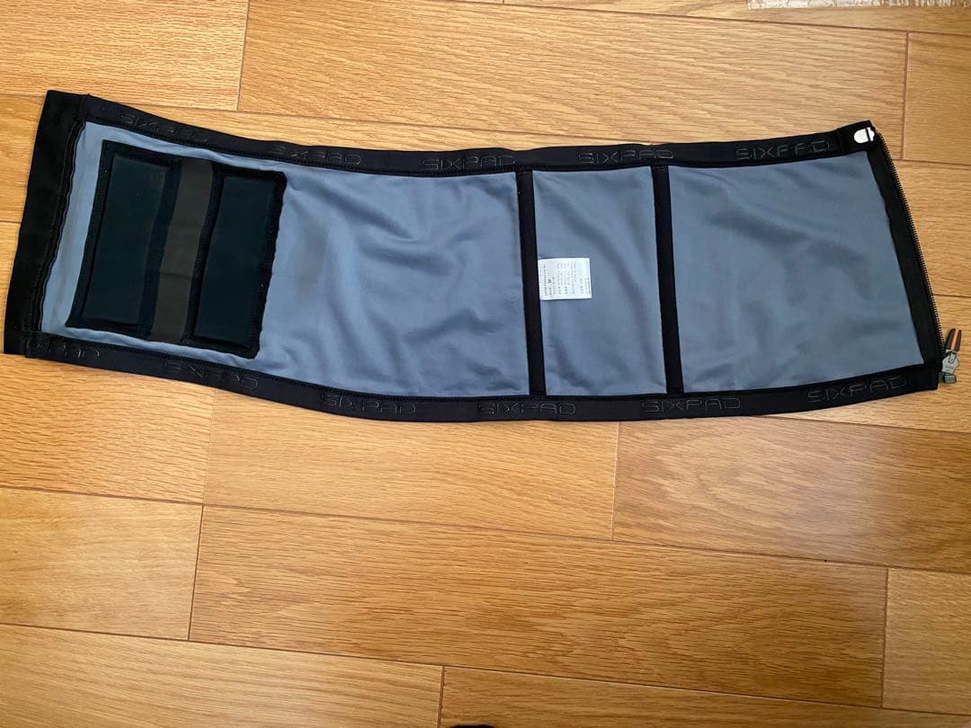 SIXPAD パワースーツライトアブズ　Mサイズ