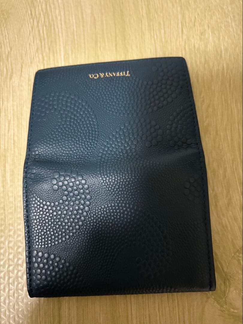 Tiffany & Co. ネイビー名刺入れ