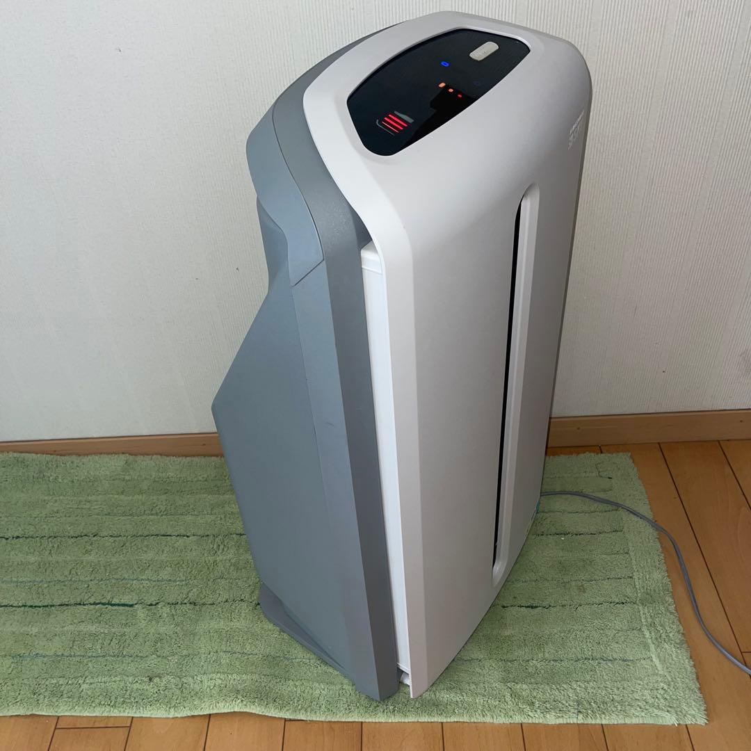 アムウェイ　アトモスフィア　スカイ　ホワイト　空気清浄機　2019年製