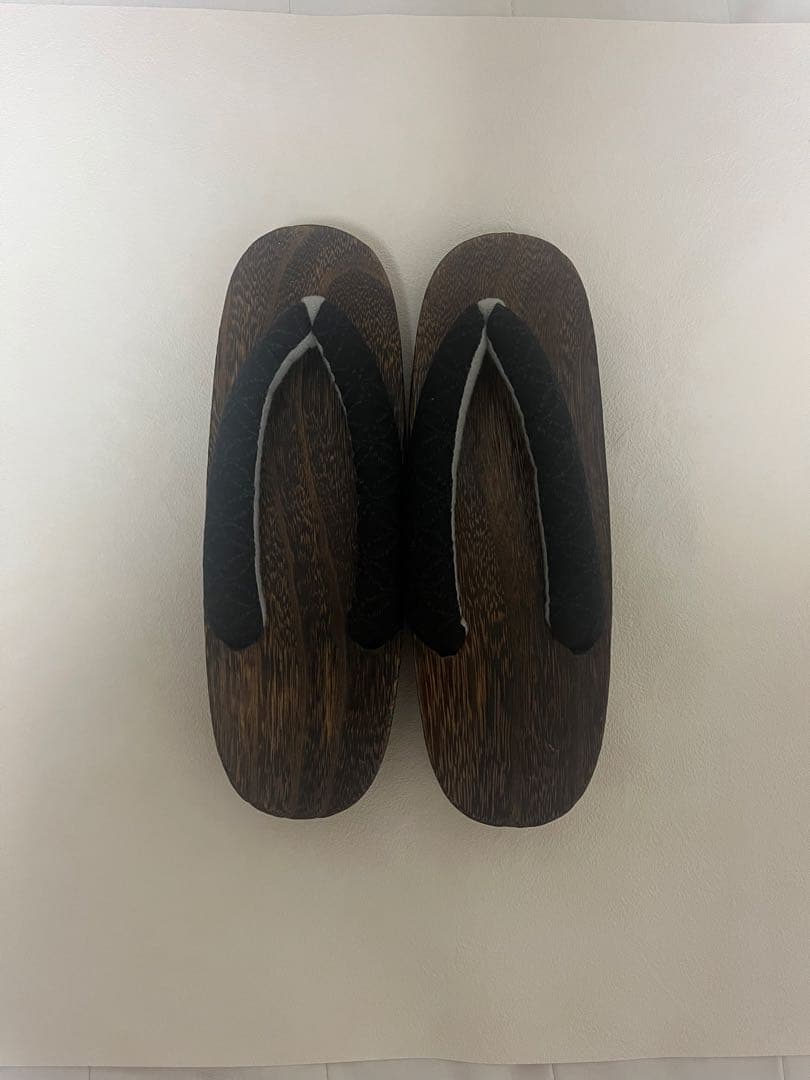 dita浴衣 花柄浴衣セット（白地・赤・紫・青） 下駄、帯飾り、髪飾り付き