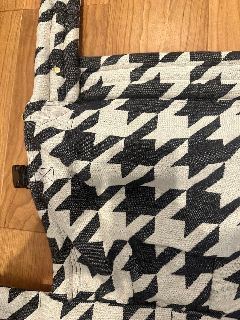 artipoppe 抱っこ紐 Zeitgeist Baby Tweed BW