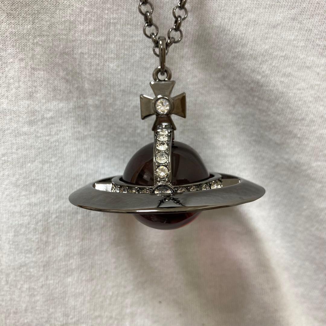 Vivienne Westwood｜ミディアムオーブネックレス　ガンメタ×濃紫