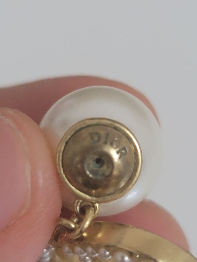 Dior パール付き片耳用ピアス