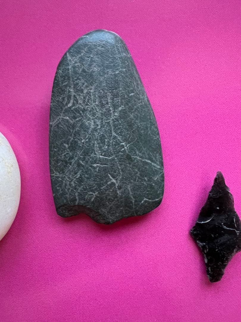 【eizi】古代勾玉と磨製石斧と石鏃セット　v21 v31 t16おまとめ