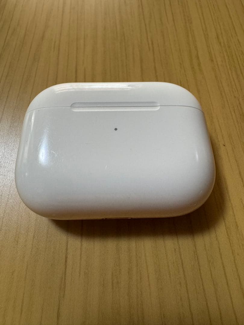 AirPods Pro 第1世代 ケース付【イヤーピースなし】
