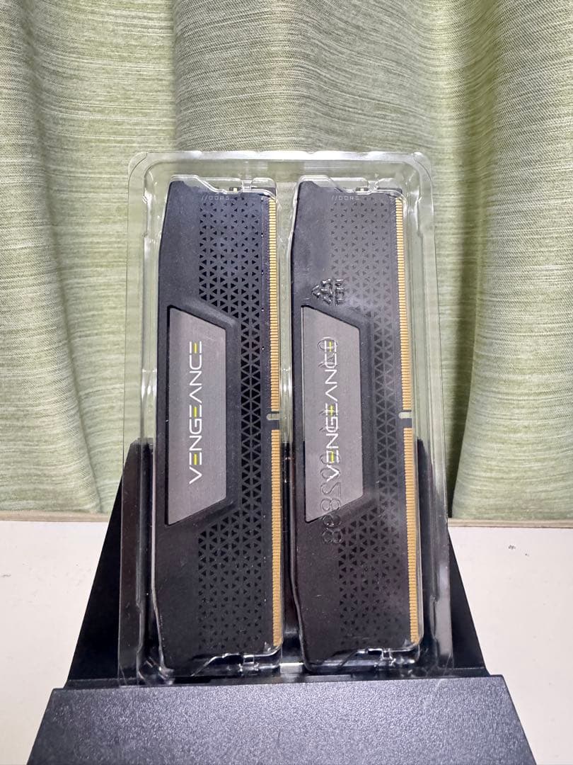 CORSAIR VENGEANCE DDR5 48GB×2枚（96GB ）