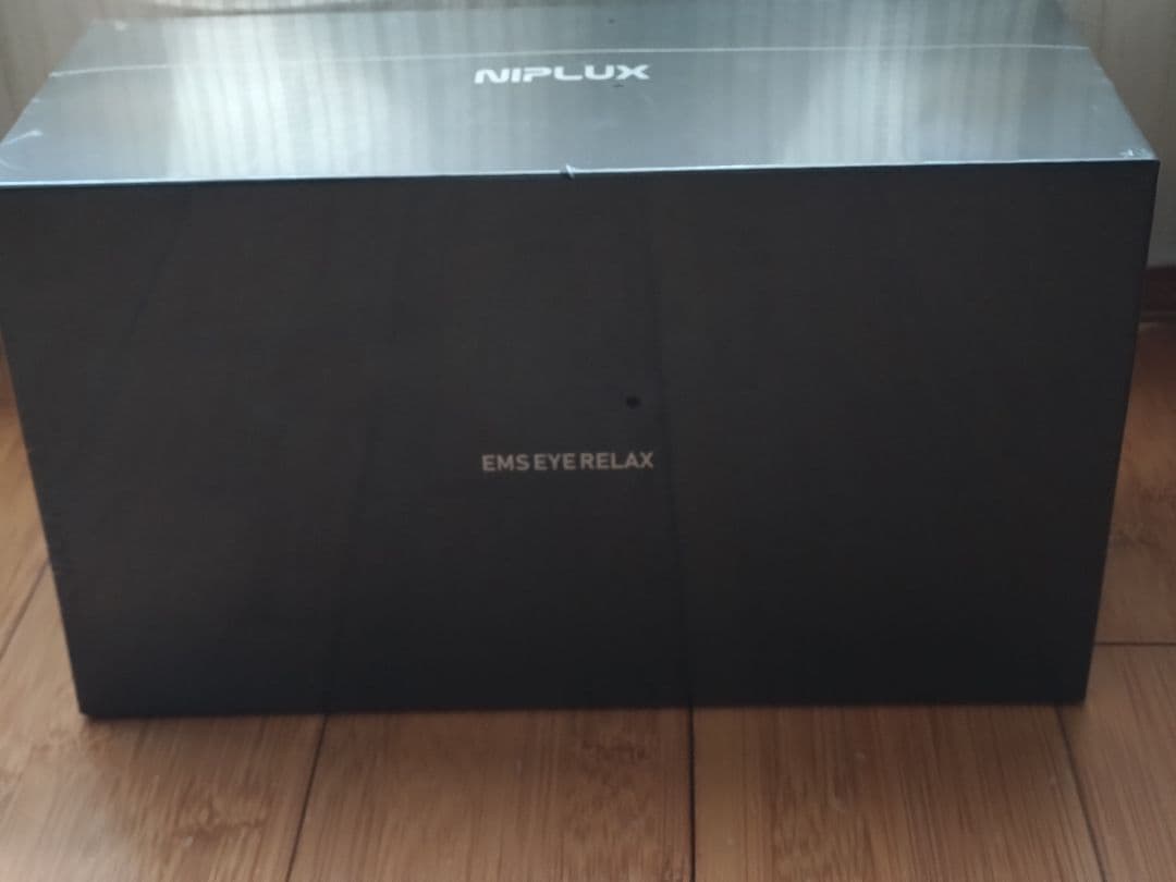 【新品・未使用】NIPLUX EMS EYE RELAX ホットアイマスク