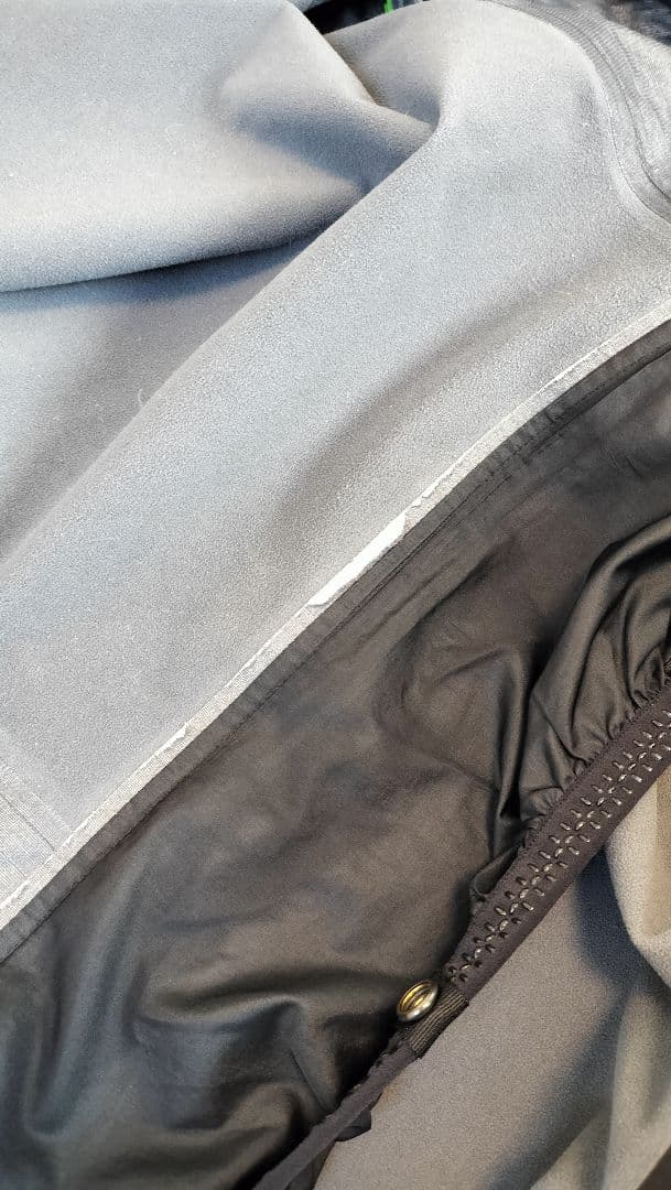 ホグロフス　クーノワールジャケットGORE-TEX