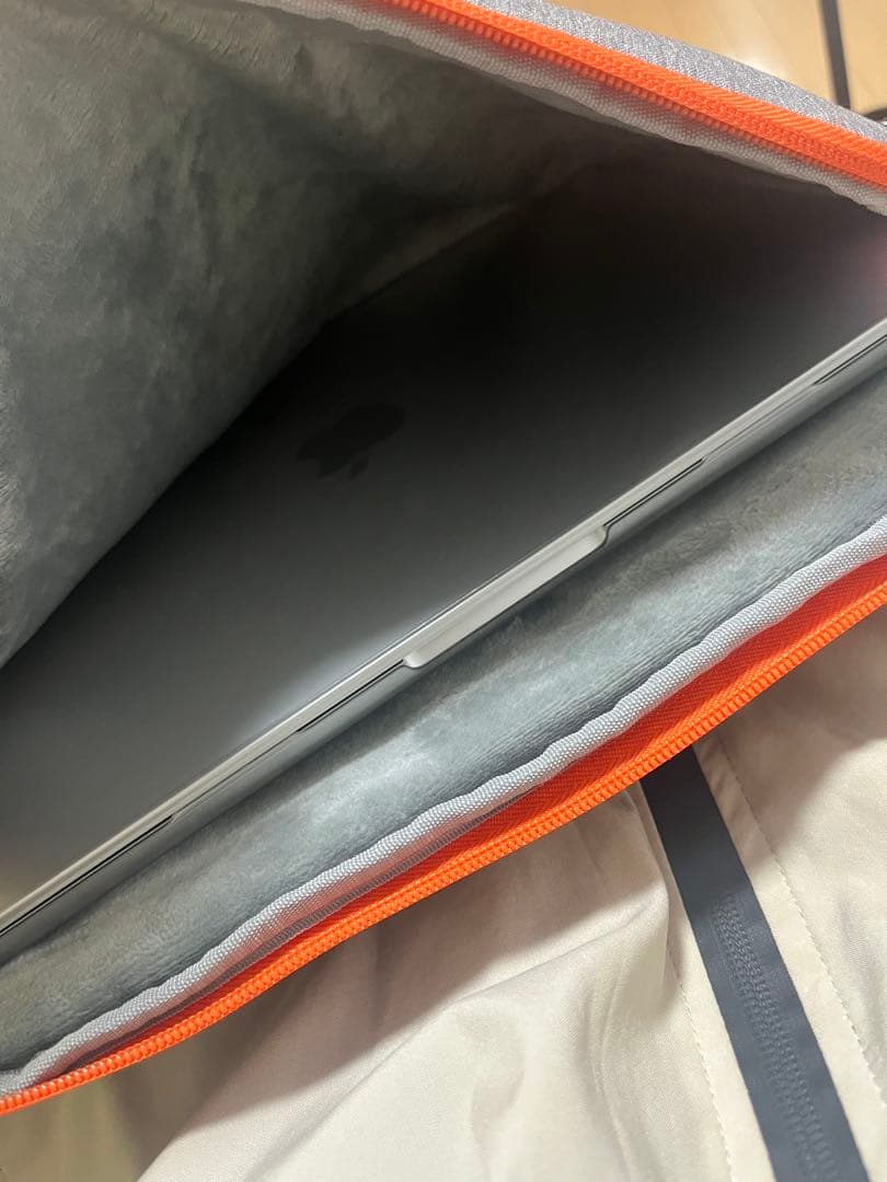 MacBook Air M3 2024メモリ8GB 256GB