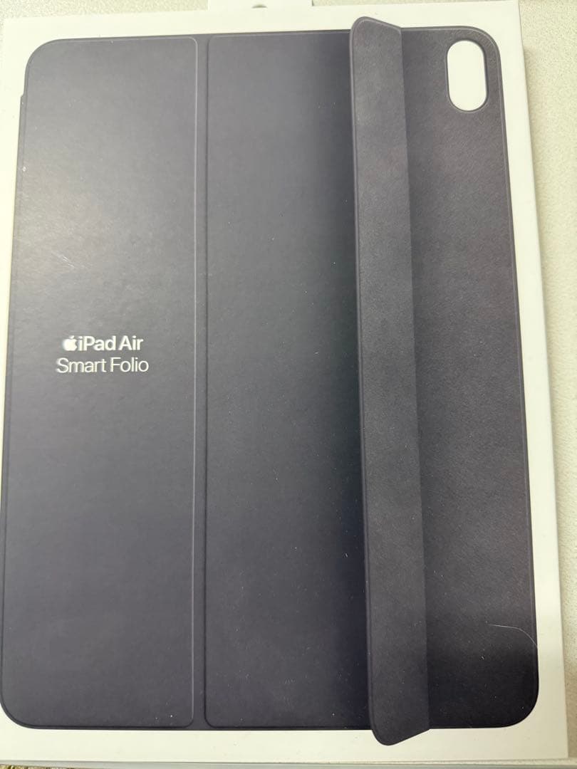 Apple iPad Air 11インチ M3スペースグレー 純正カバー付き