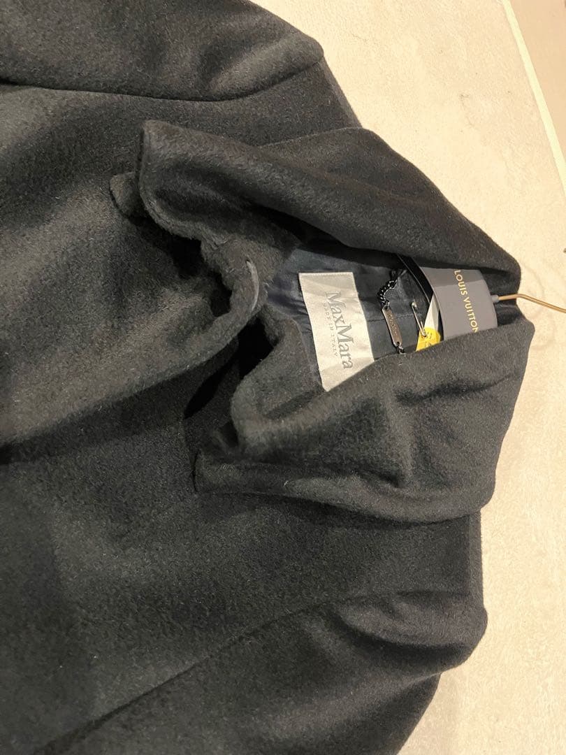 マックスマーラ コート 白タグ ウール アルパカ混　黒 コート　レディース　M