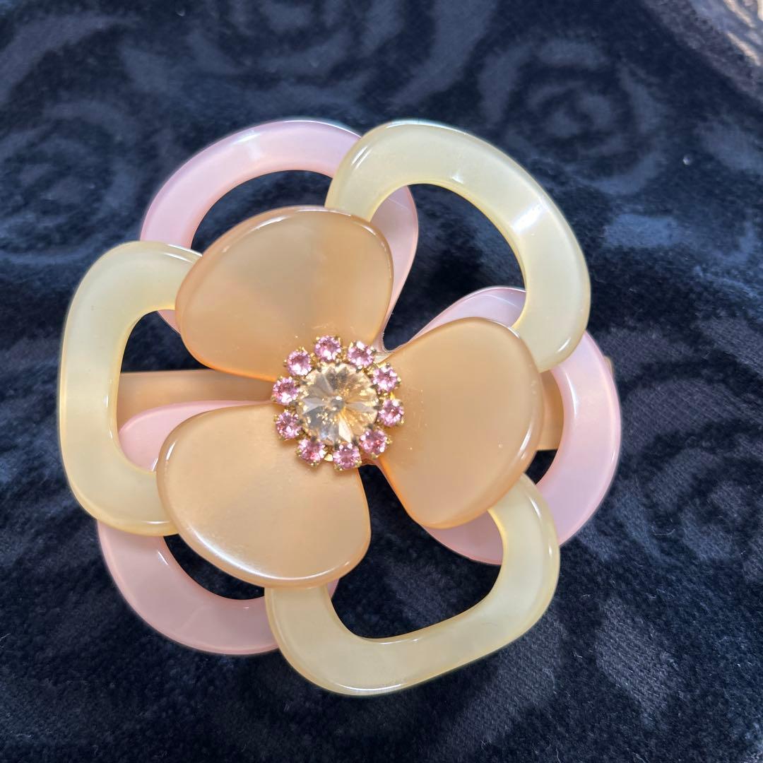 アッカ ピンク&クリーム　バレッタ