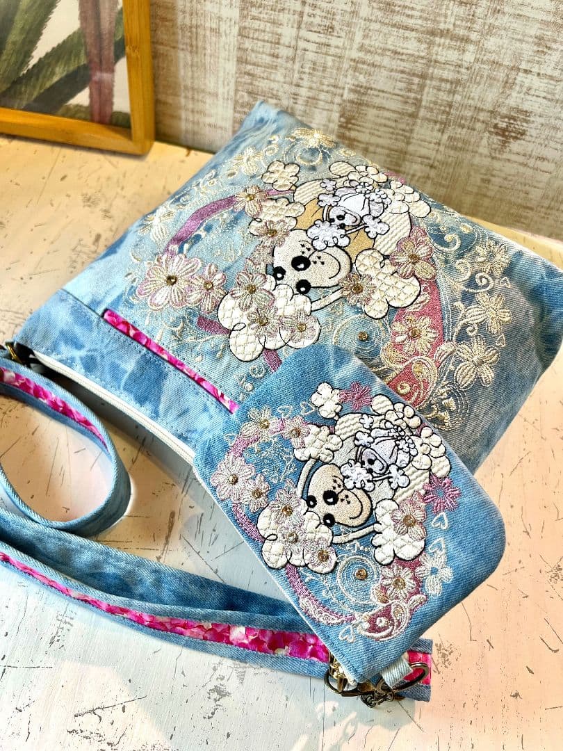 ＊お纏めリクエスト＊SSライトブルーWデニム刺繍のショルダーバッグ♡ケース