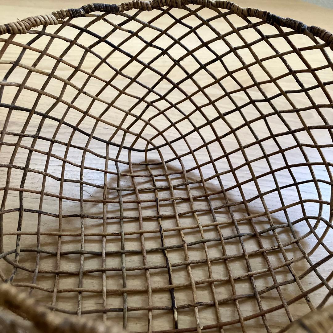 渡部萌さん　あけびかご