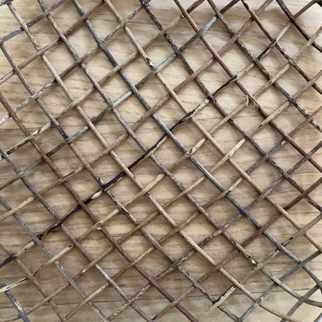 渡部萌さん　あけびかご