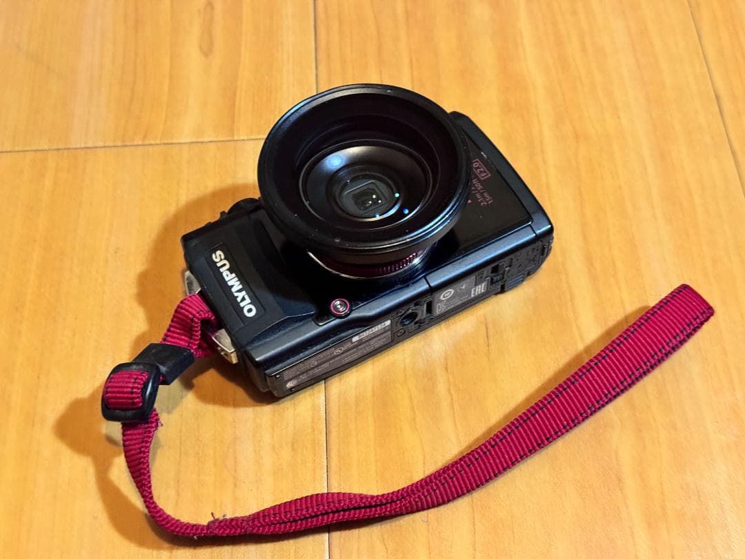 【超格安】オリンパス TG4/LEDガイド/ワイコン（アダプタ付き）セット