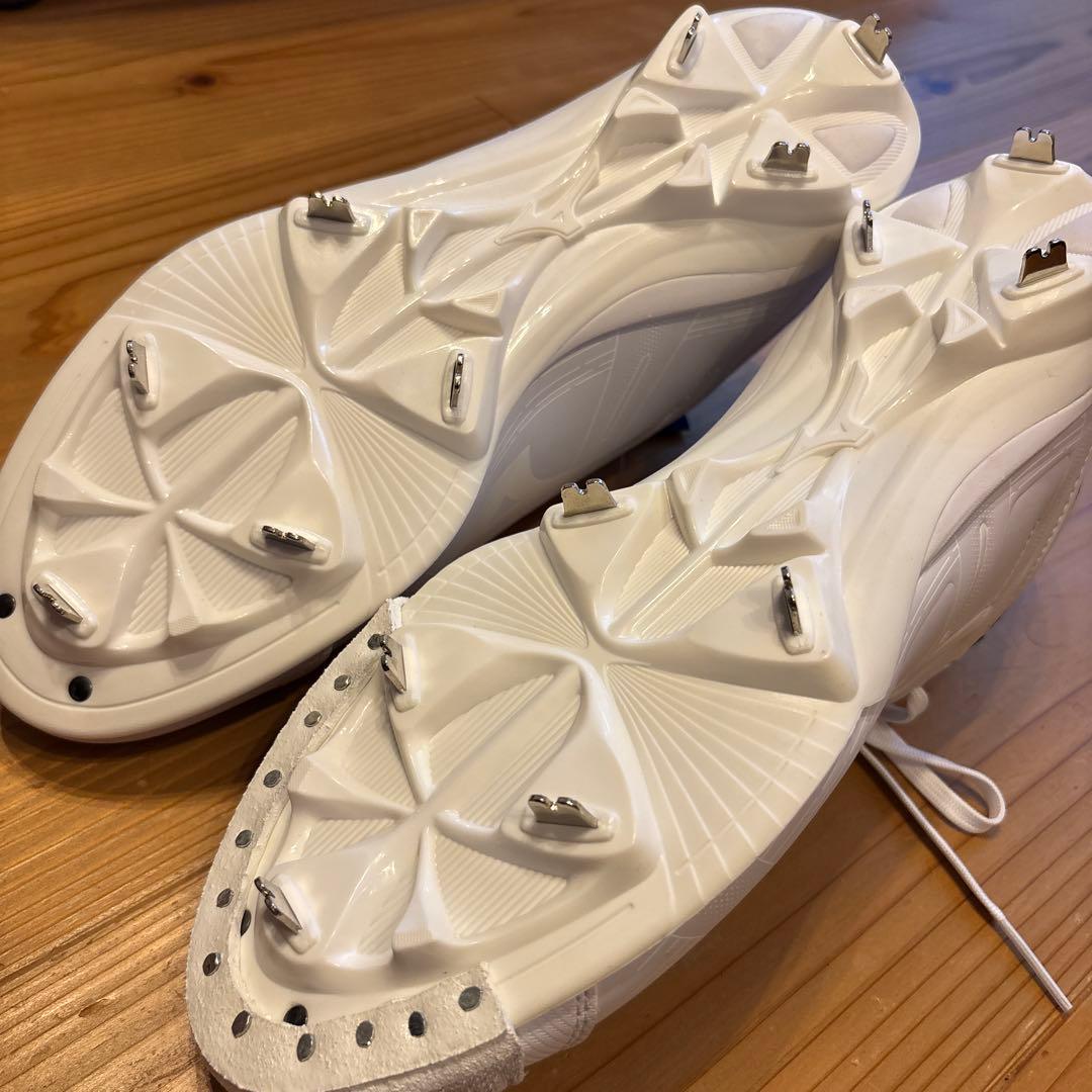 【新品・未使用】ミズノ 野球スパイク 28.5cm ホワイト×ホワイト