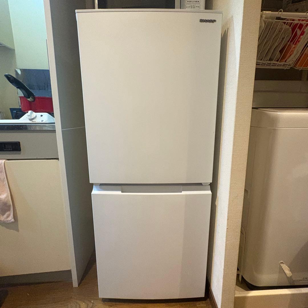 2023年製 SHARP シャープ 冷凍冷蔵庫 SJ-D15J-W 白 ホワイト