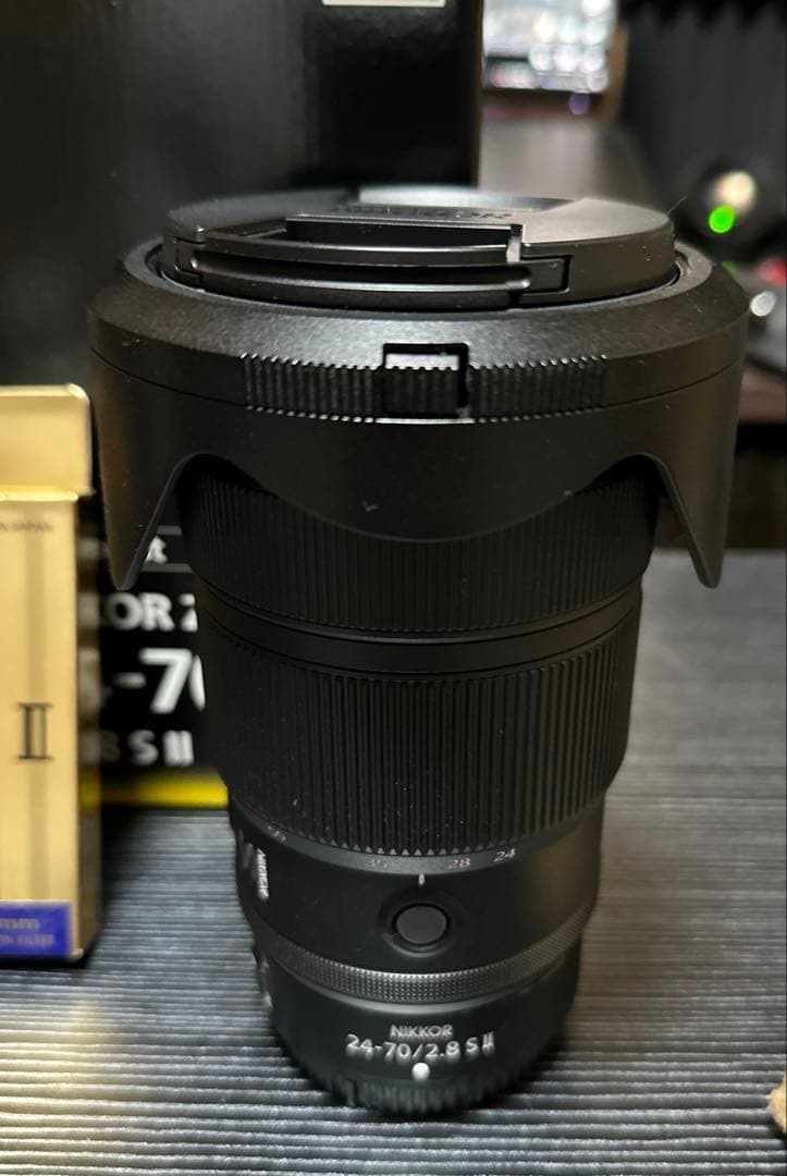 Nikon ニコン　24-70mm f/2.8 S Ⅱ ズームレンズ　美品