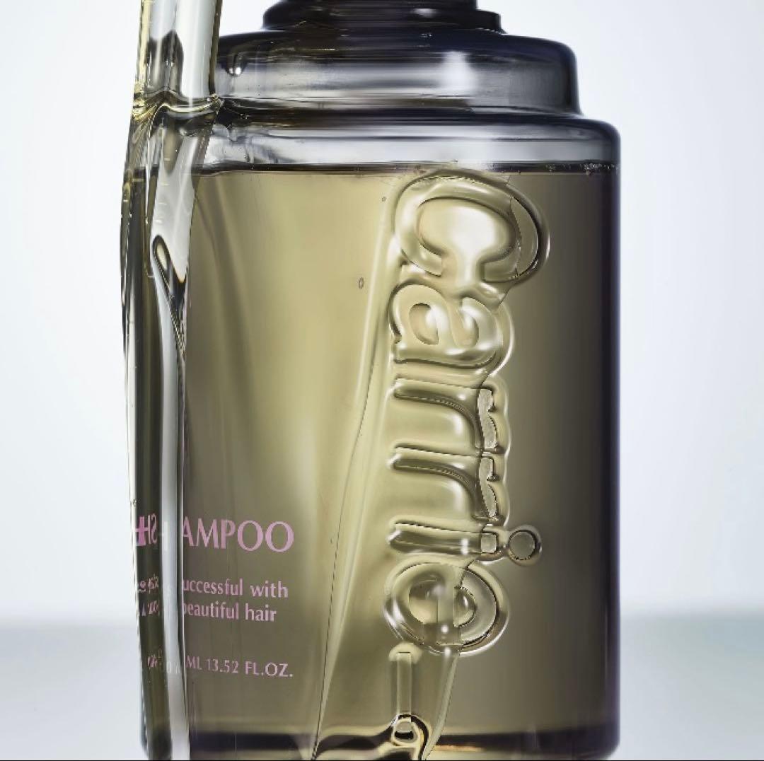 Carrie シャンプー トリートメント 400ml 河村真木子 さん