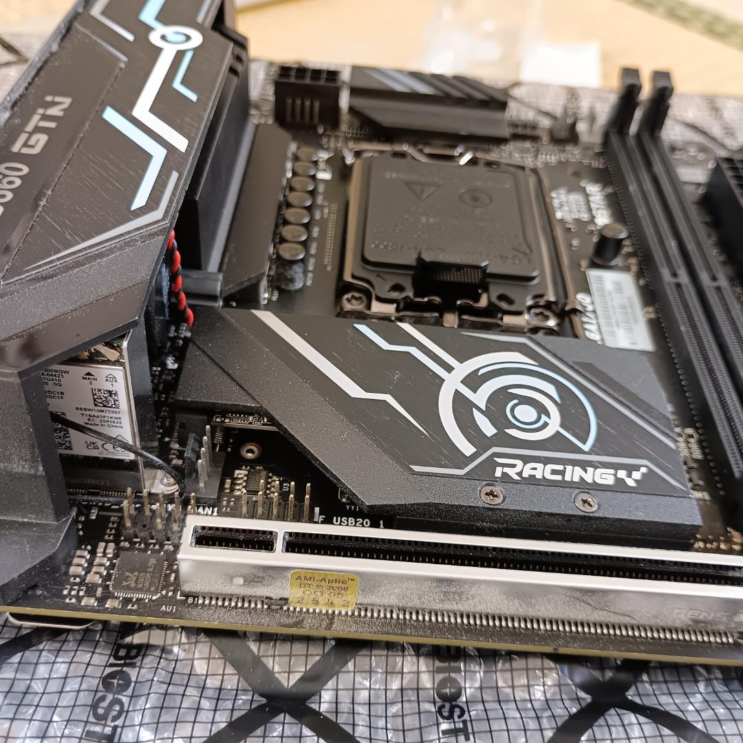 BIOSTAR B660GTN Mini ITX マザーボード　ジャンク扱い