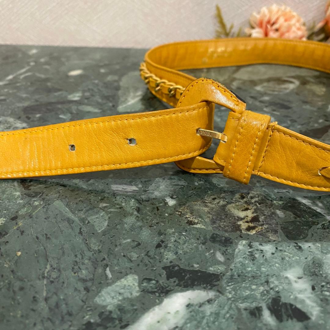 VINTAGE CHANEL ゴールドチェーンベルト ラムスキン イエロー ココ