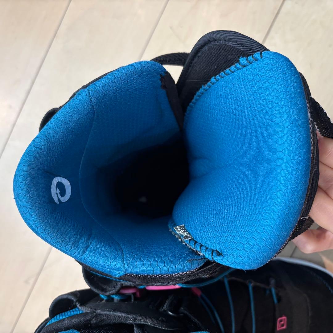 やっちDEELUXE D スノーボードレディースブーツ 24.5cm