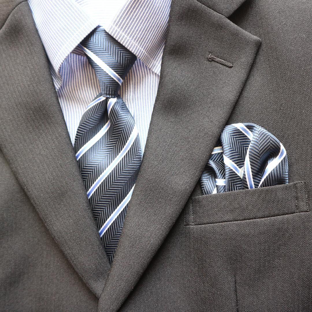 美品オリバーハウス 150cm 男の子 黒 セレモニースーツ上下セットアップ