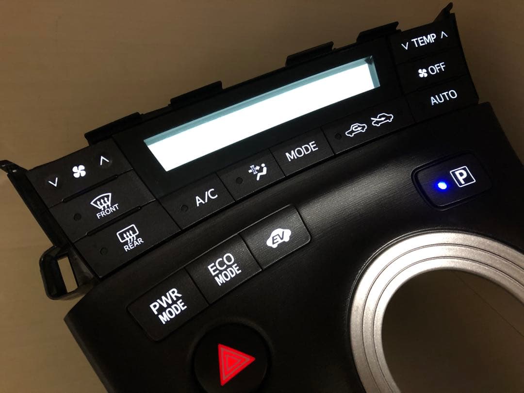 ZVW30 プリウス　前期　エアコンパネル　シフトパネル LED打ち替え