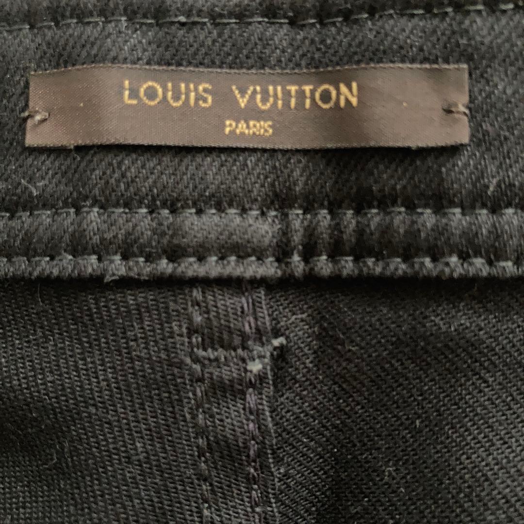 LOUIS VUITTON スリムフィット ブラックパンツ