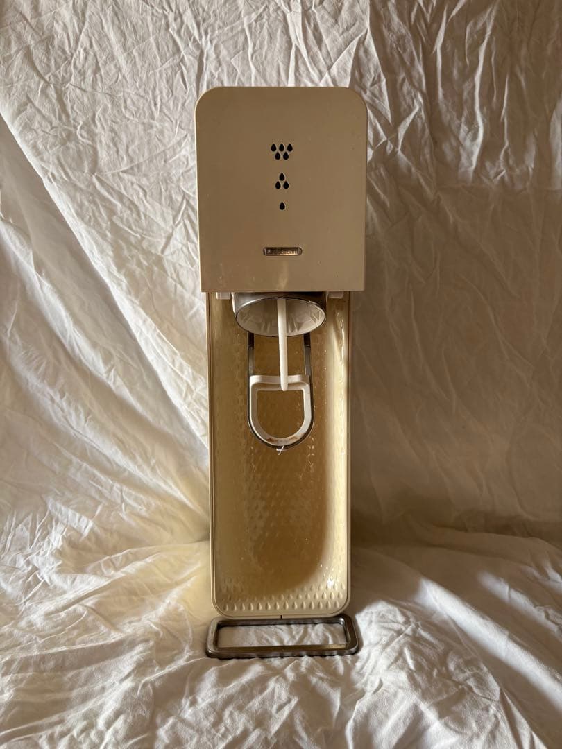 ソーダストリーム　専用ボトル2本　満タンボンベ1本付き