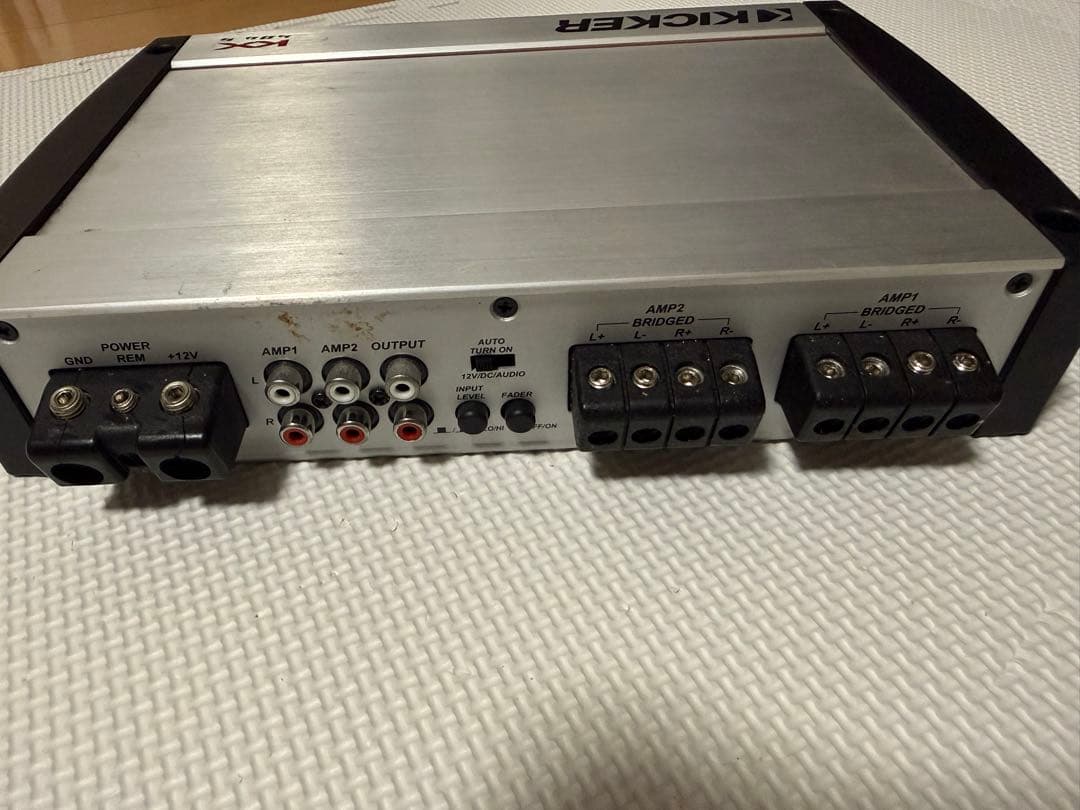 KICKER KX400.4 4チャンネルアンプ 400W RMS