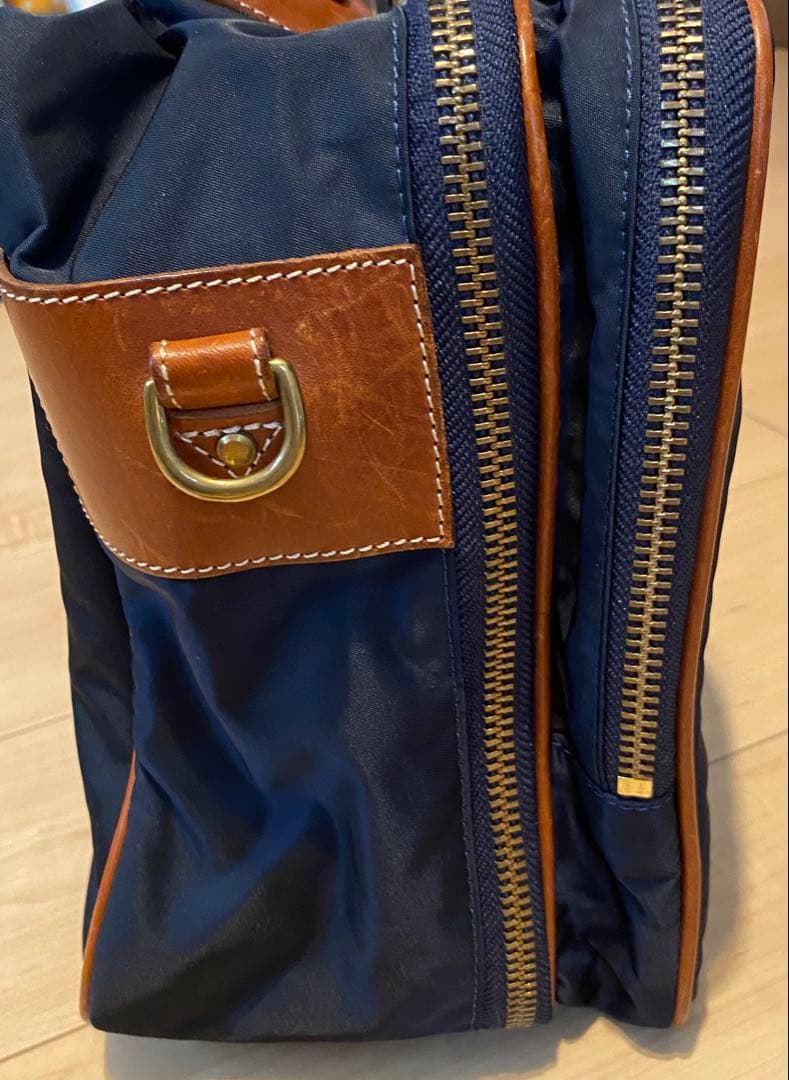 Felisi ネイビー バッグ　ソフトボストン