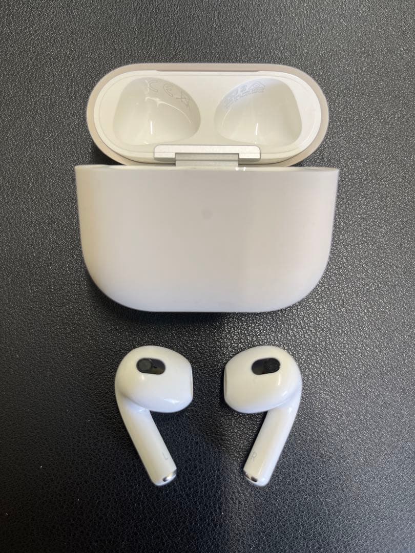 AirPods 第3世代【極美品】