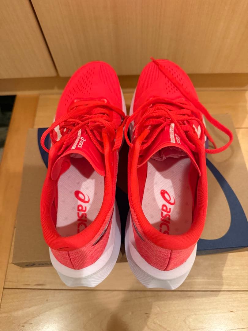 【美品】ASICS マジックスピード４【26.0 cm】